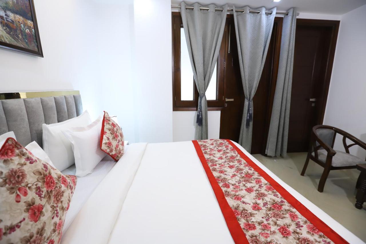 Hotel Nature View Green Park Metro Couple Friendly Nuova Delhi Esterno foto