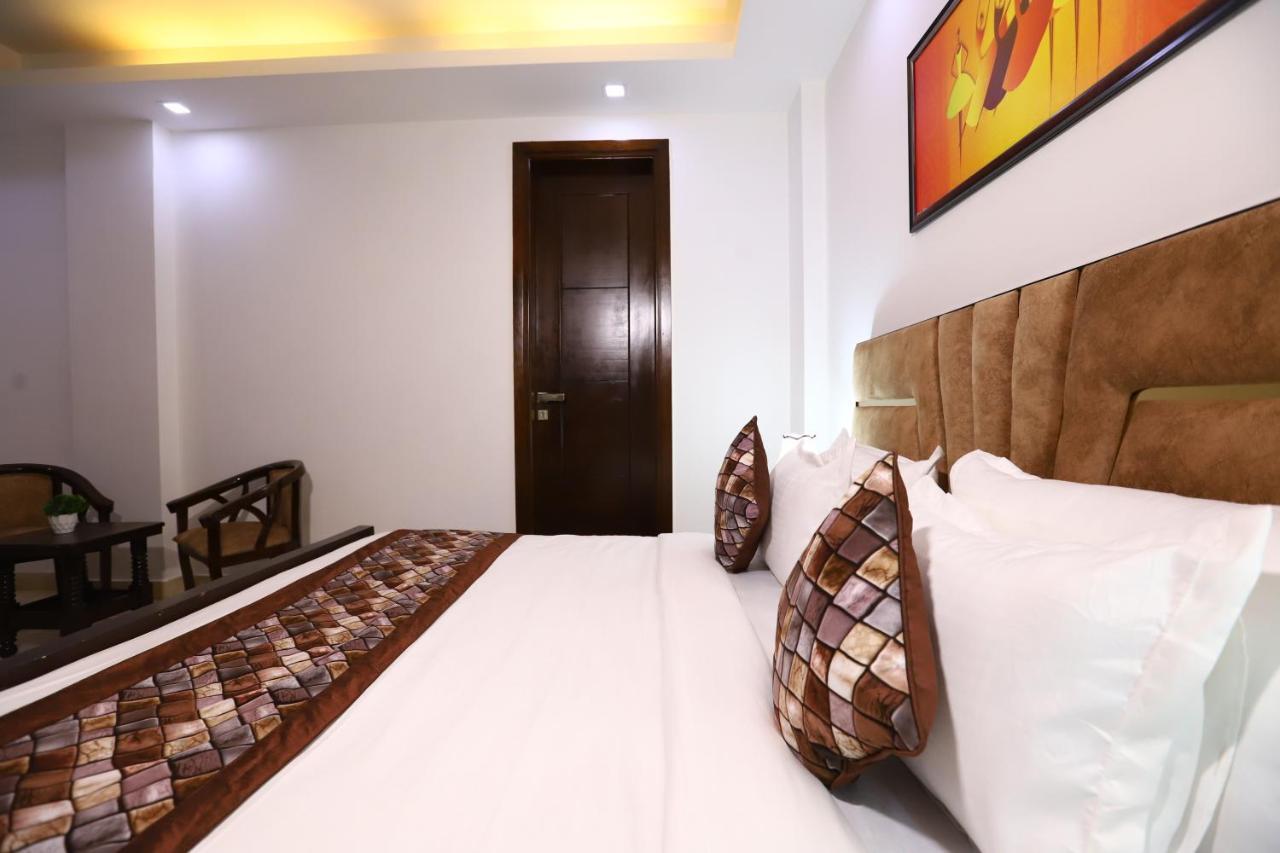 Hotel Nature View Green Park Metro Couple Friendly Nuova Delhi Esterno foto