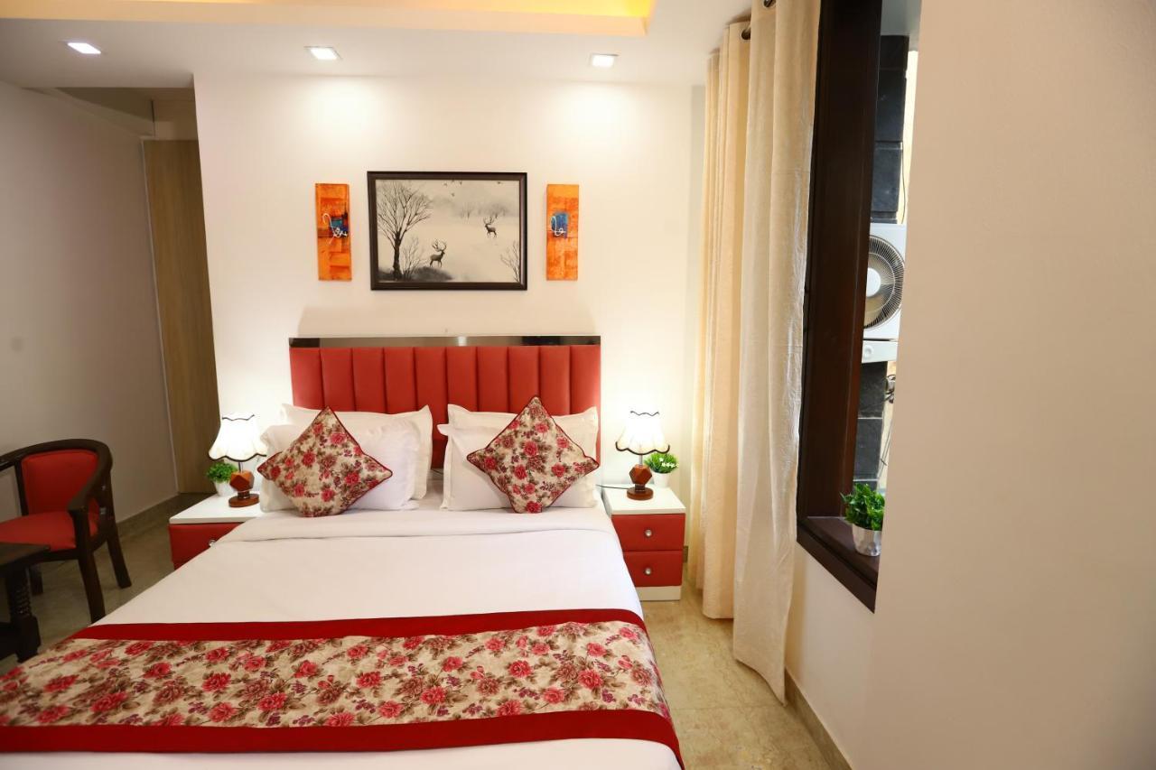 Hotel Nature View Green Park Metro Couple Friendly Nuova Delhi Esterno foto